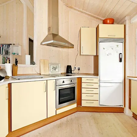 Feriehus Three-bedroom Holiday In 7 Vestervig