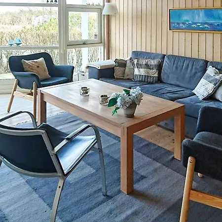 Three-bedroom Holiday In 7 Feriehus